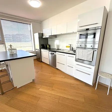 Apartament 3 Apartment, Terrace, New Building, Old *