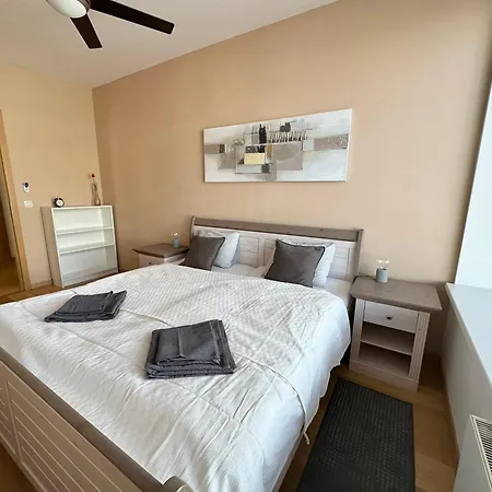 Daire 3 Apartment, Terrace, New Building, Old Bratislava